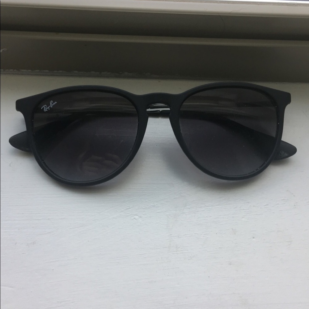 RAY BANS